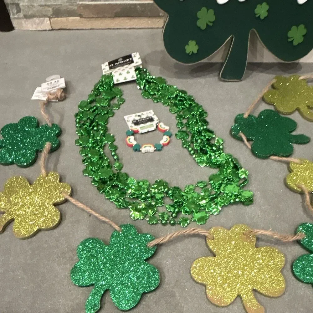 Hobby Lobby St. Patrick's Day Decorations Lot w/ Glitter Clover Garland & More